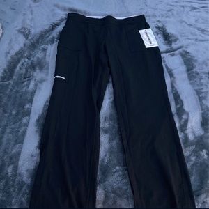 Size medium scrub pants